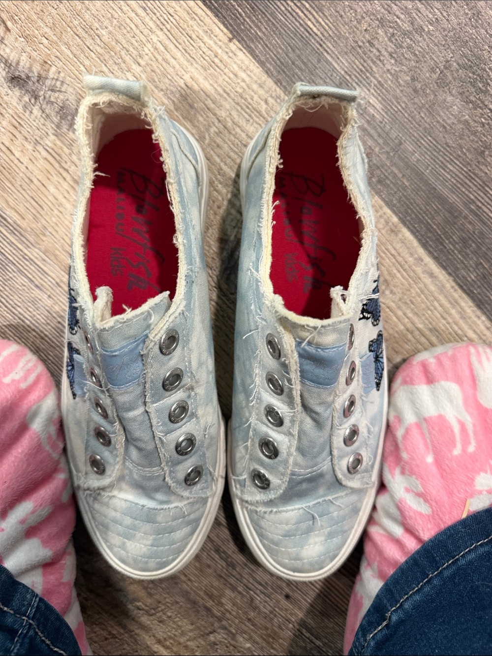 Blowfish Malibu Kids' Light Blue Slip-On Distressed Sneakers
